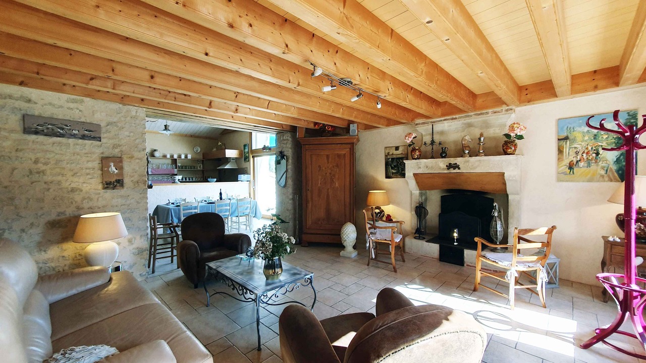 Photo of Livingroom in Coulonges-sur-l'Autize