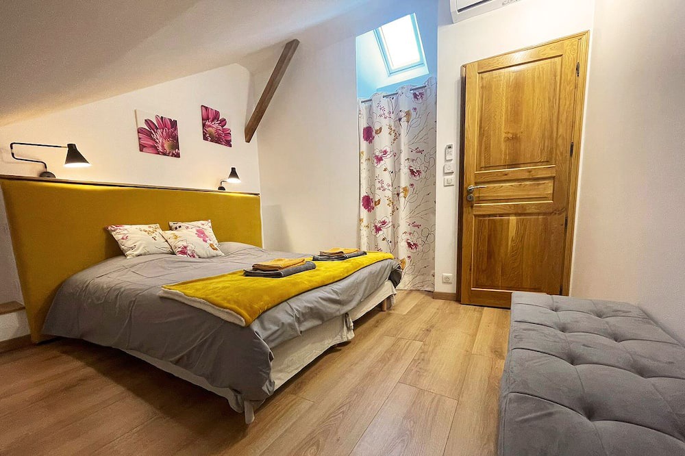 Photo of Bedroom in Saint-Gery