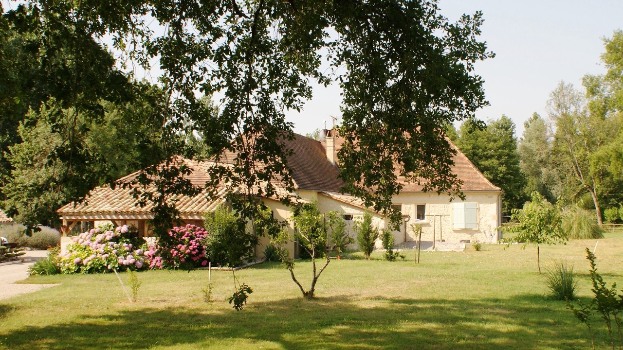 Photo of Others in Cavarc