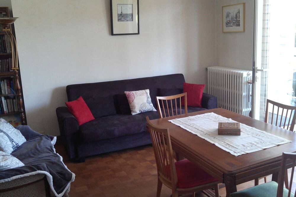Photo of Livingroom in Availles-Limouzine
