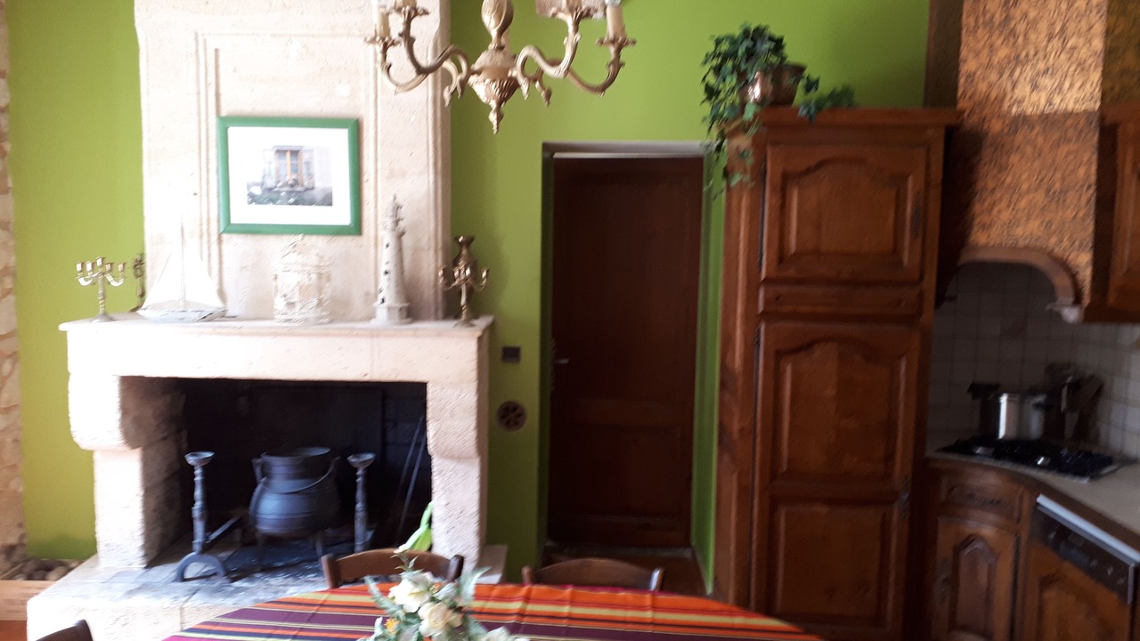 Photo of Kitchen in Petit-Palais-et-Cornemps