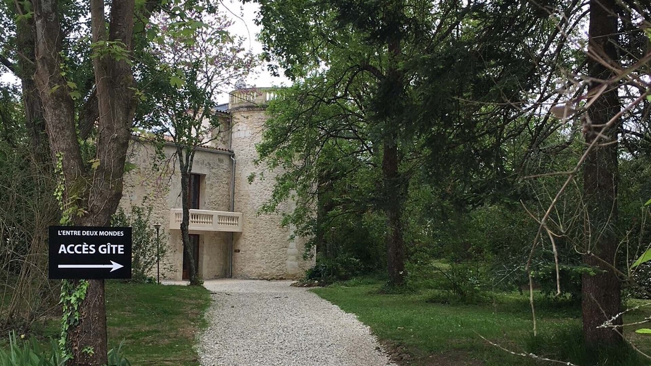 Photo of Outdoor in Villegouge