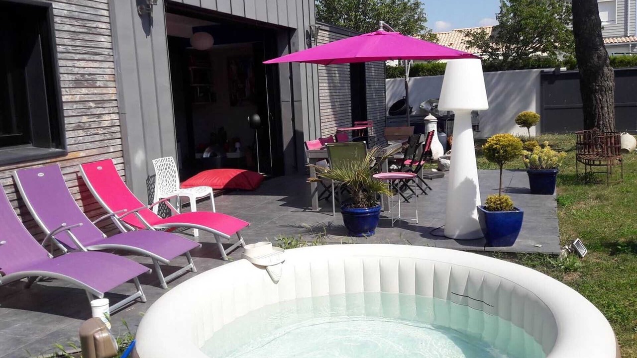 Photo of Outdoor in LHoumeau
