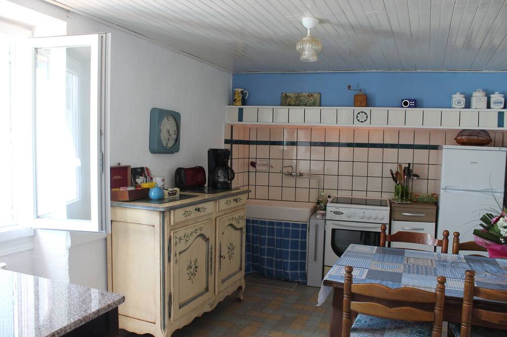 Photo of Kitchen in Le Bugue