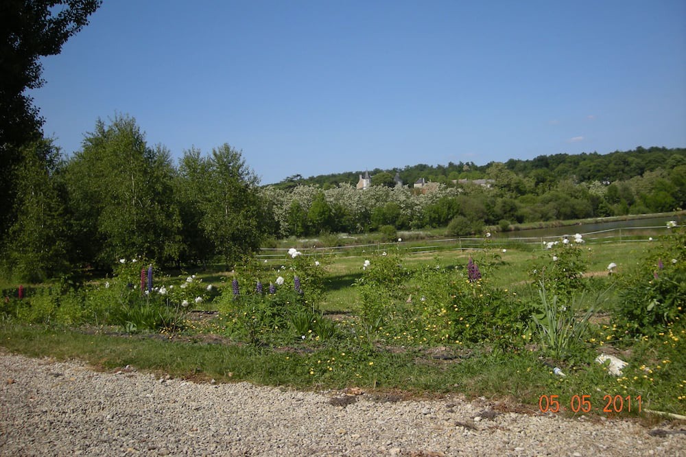 Photo of Outdoor in Moussais-la-Bataille