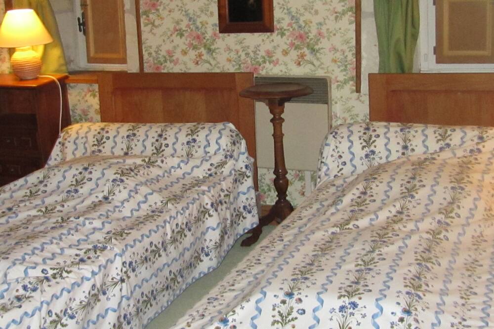Photo of Bedroom in Moussais-la-Bataille