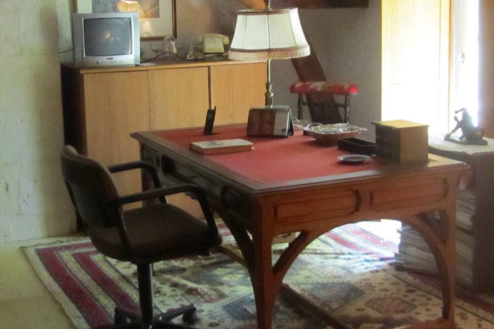 Photo of Bedroom in Moussais-la-Bataille
