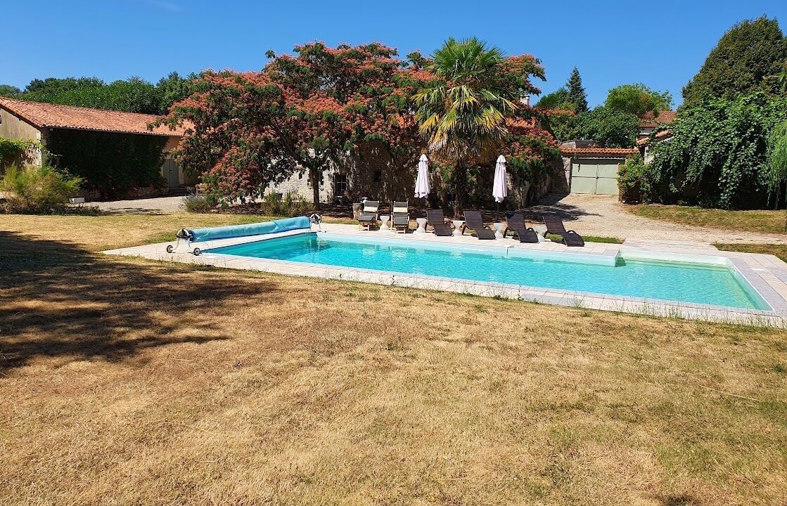 Photo of Outdoor in Savigne