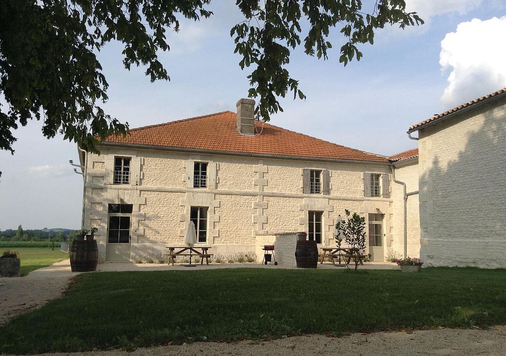 Photo of Outdoor in Reaux