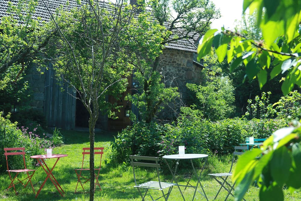 Photo of Outdoor in Auzances