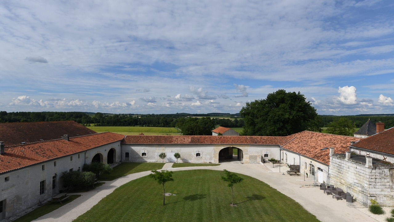 Photo of Outdoor in Reaux