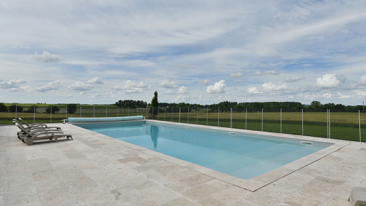 Photo of Outdoor in Reaux