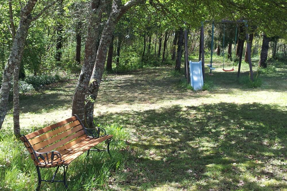 Photo of Others in Vayres