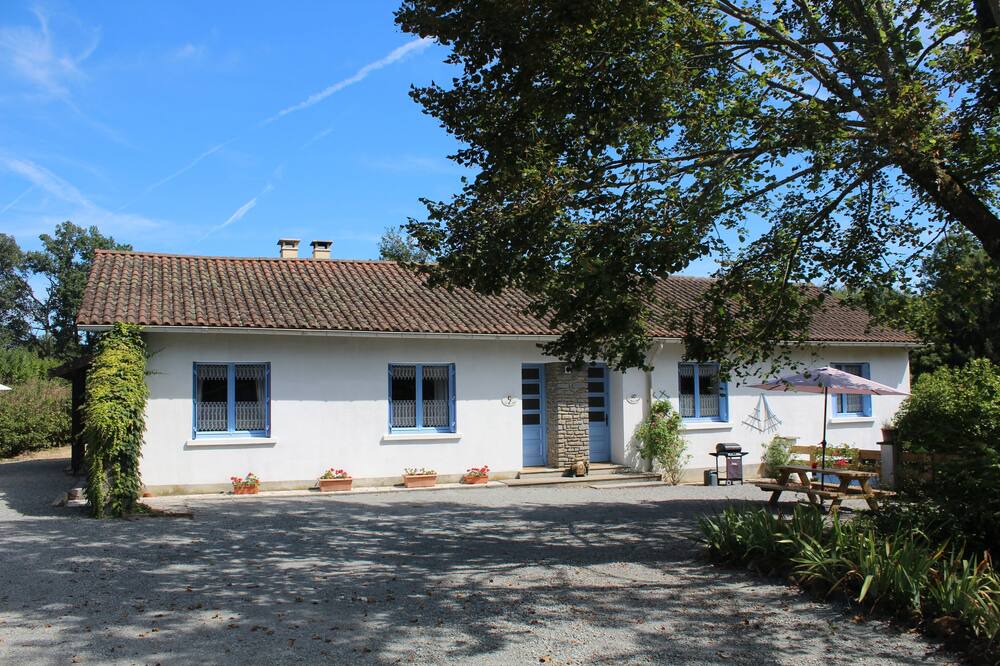 Photo of Others in Vayres