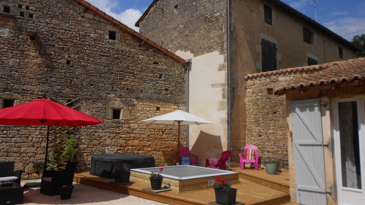 Photo of Outdoor in Nanteuil-en-Vallee