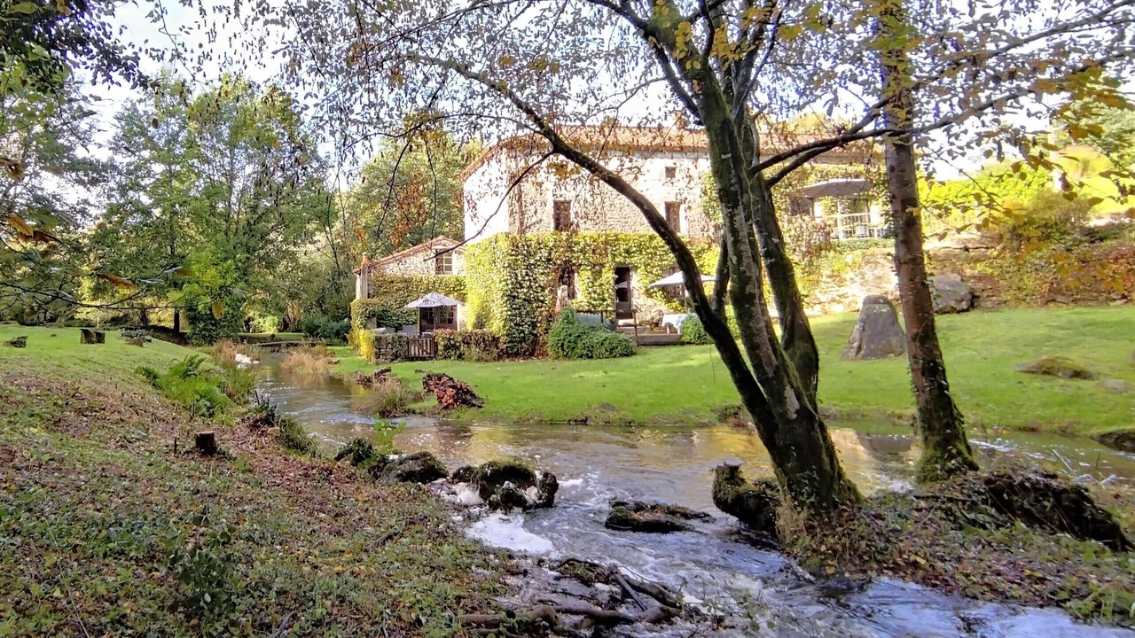 Photo of Outdoor in Busserolles