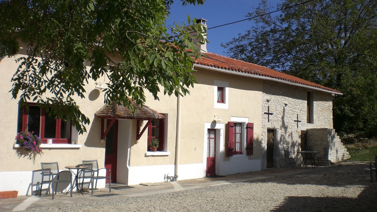 Photo of Outdoor in Benest