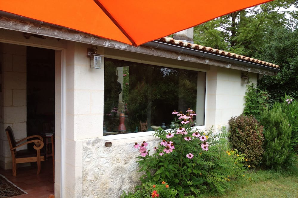 Photo of Patio Balcony in Salleboeuf