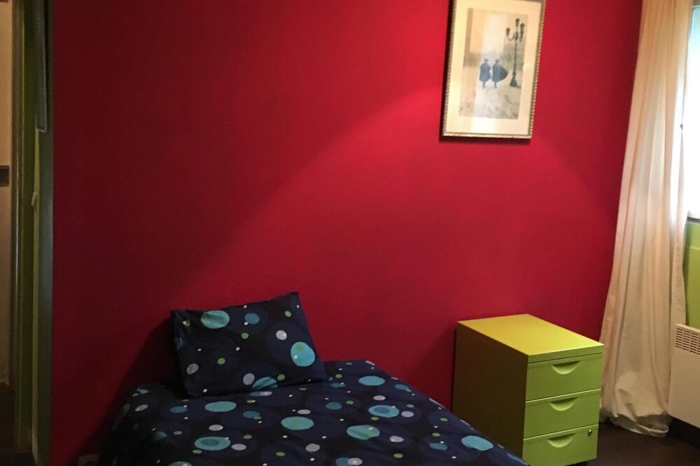 Photo of Bedroom in Salleboeuf