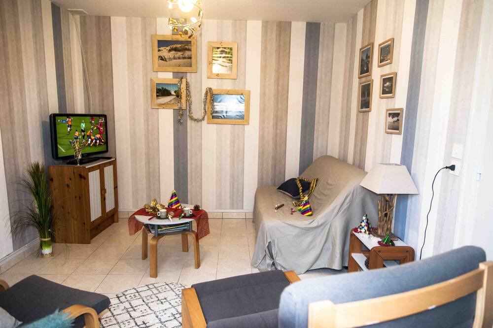 Photo of Livingroom in Carcans