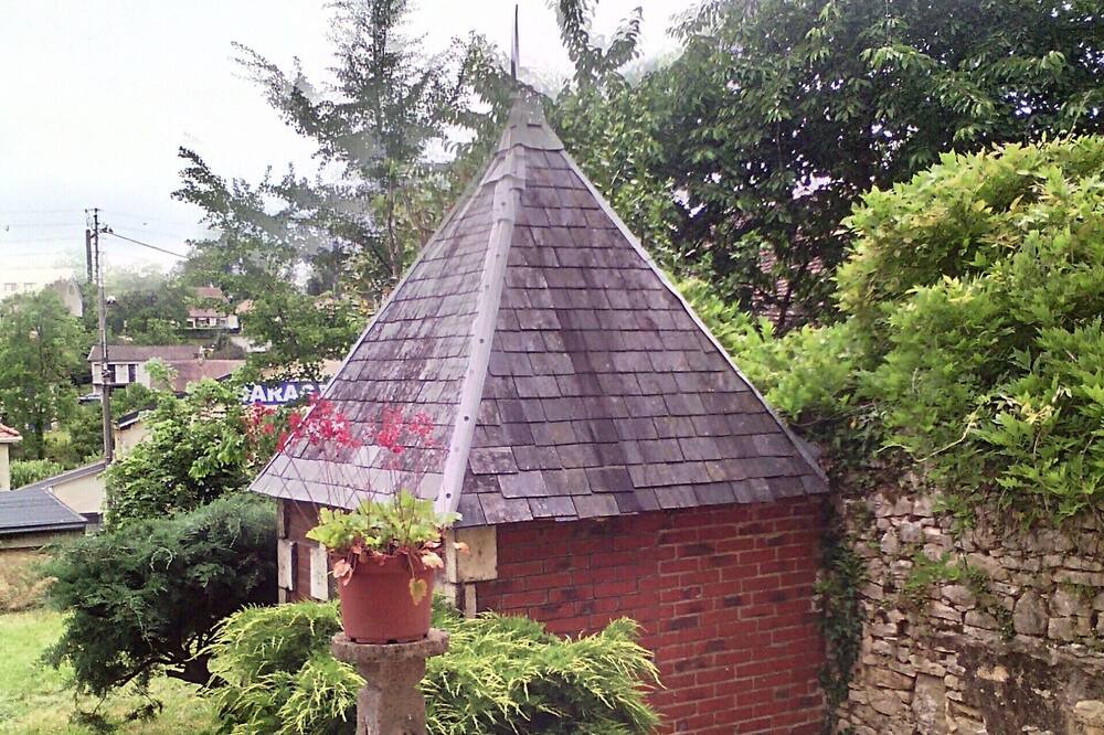 Photo of Outdoor in Excideuil