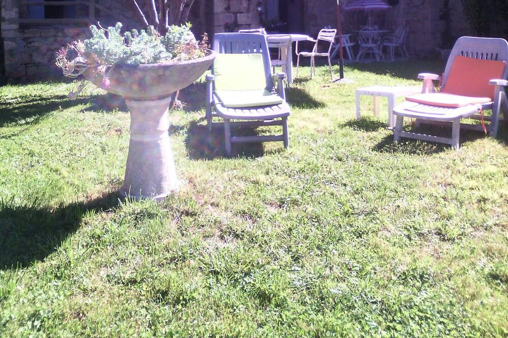 Photo of Outdoor in Excideuil
