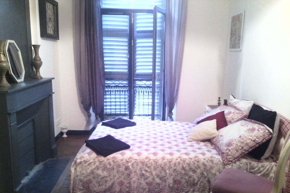 Photo of Bedroom in Excideuil