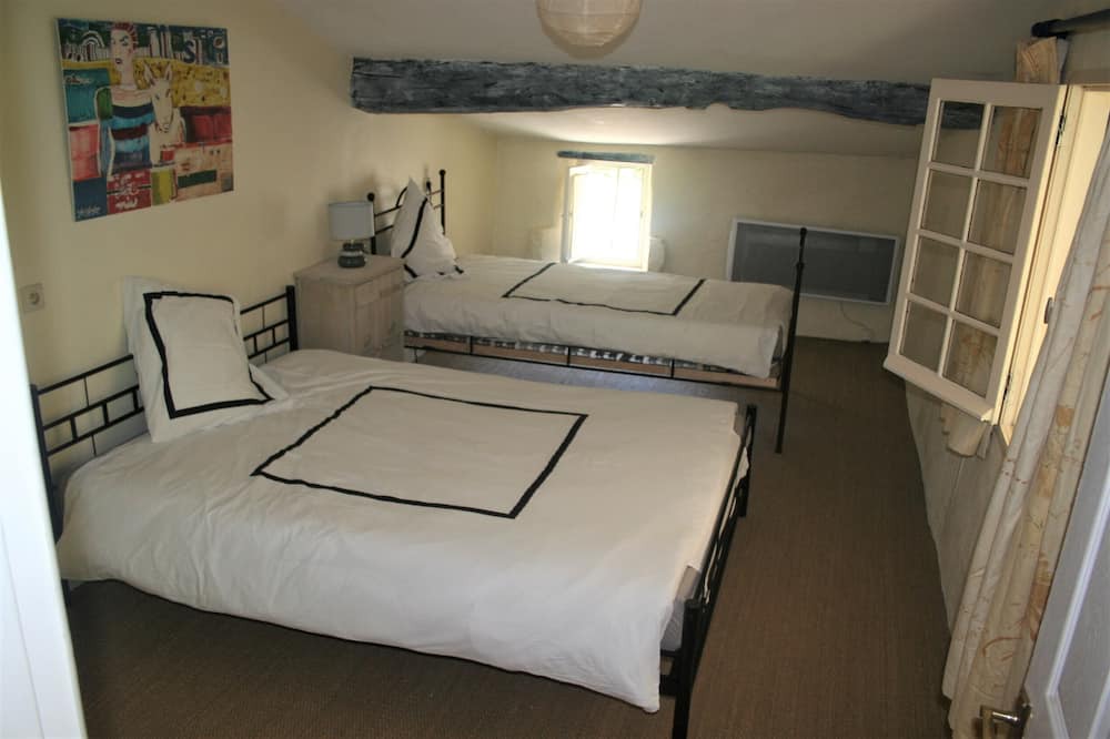 Photo of Bedroom in La Chapelle-Thireuil