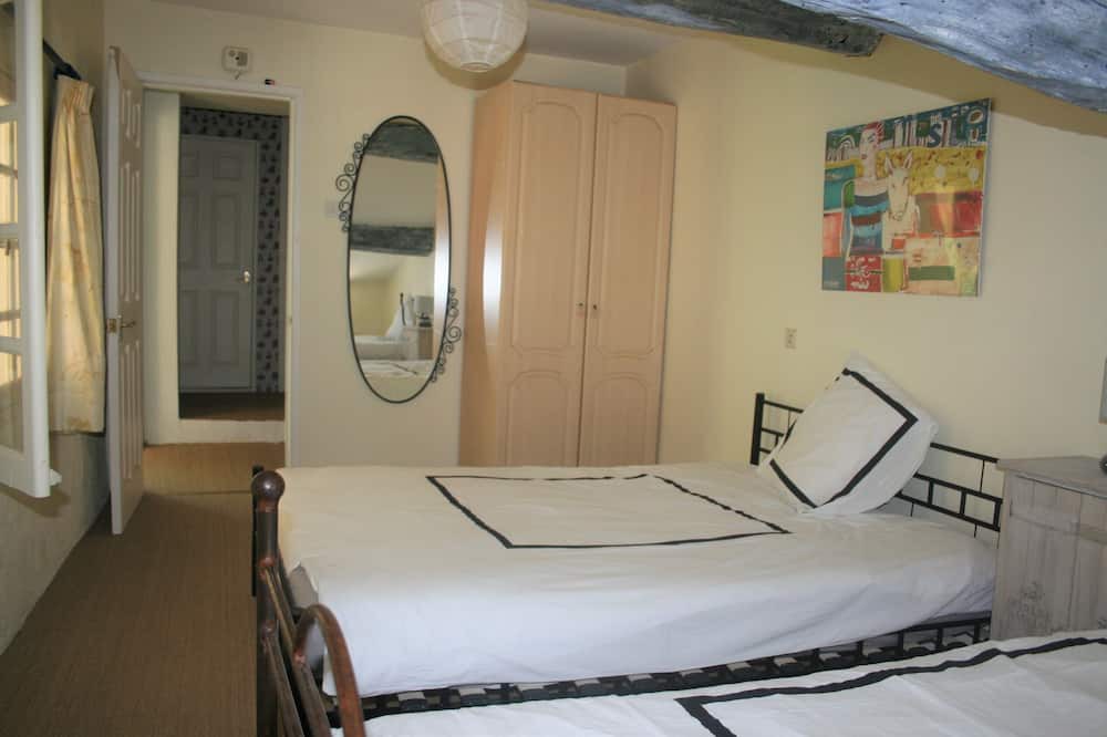Photo of Bedroom in La Chapelle-Thireuil