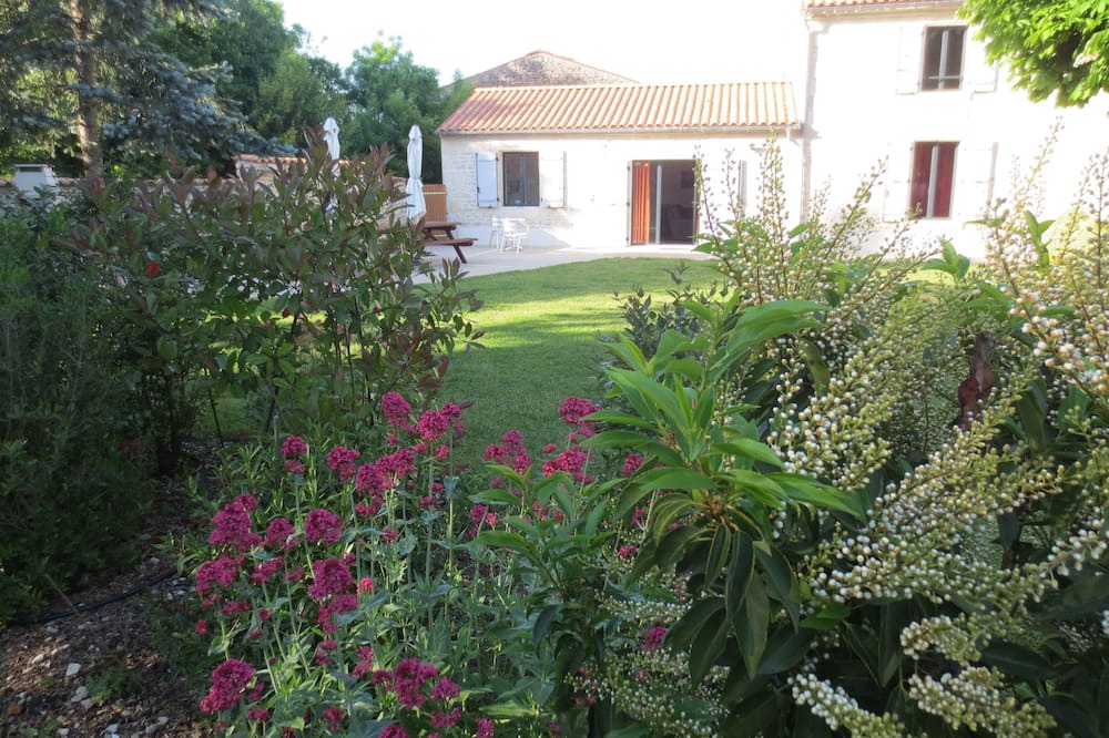 Photo of Outdoor in La Laigne