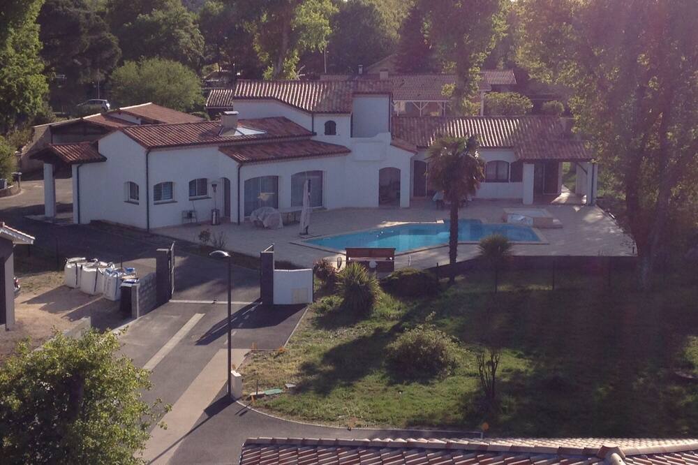 Photo of Outdoor in Biganos