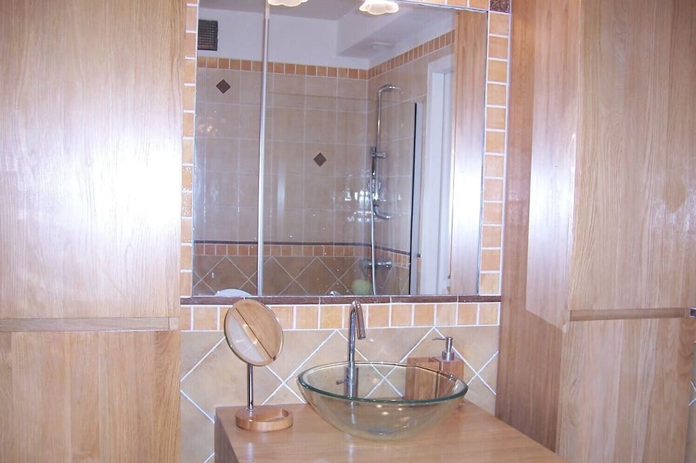 Photo of Bathroom in Sainte-Blandine