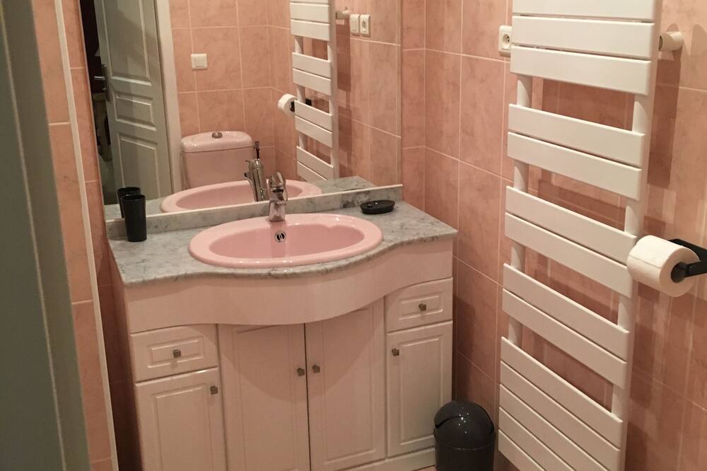 Photo of Bathroom in Saint-Trojan-les-Bains