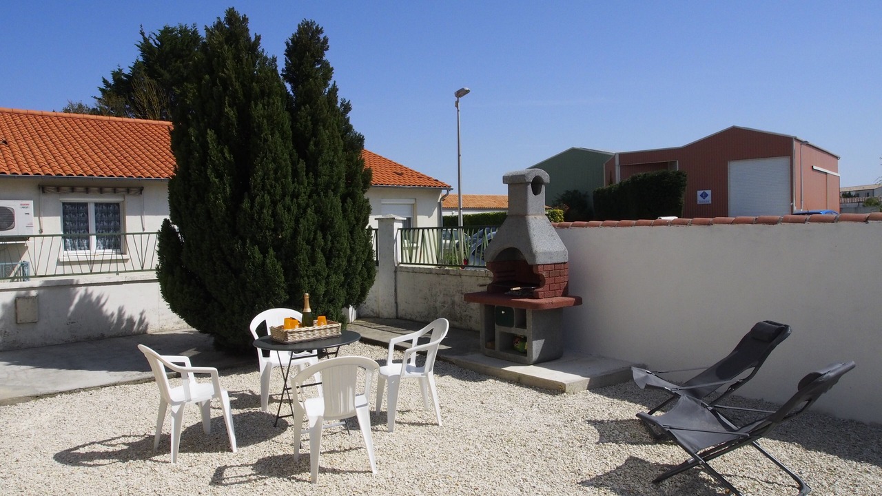 Photo of Outdoor in Clavette