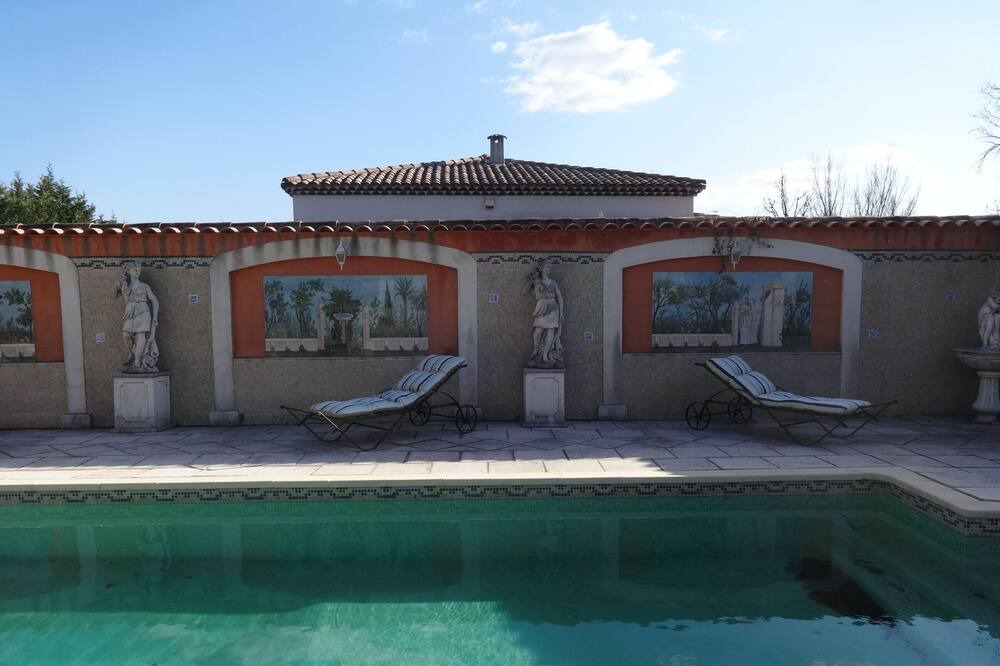 Photo of Outdoor in Forcalqueiret