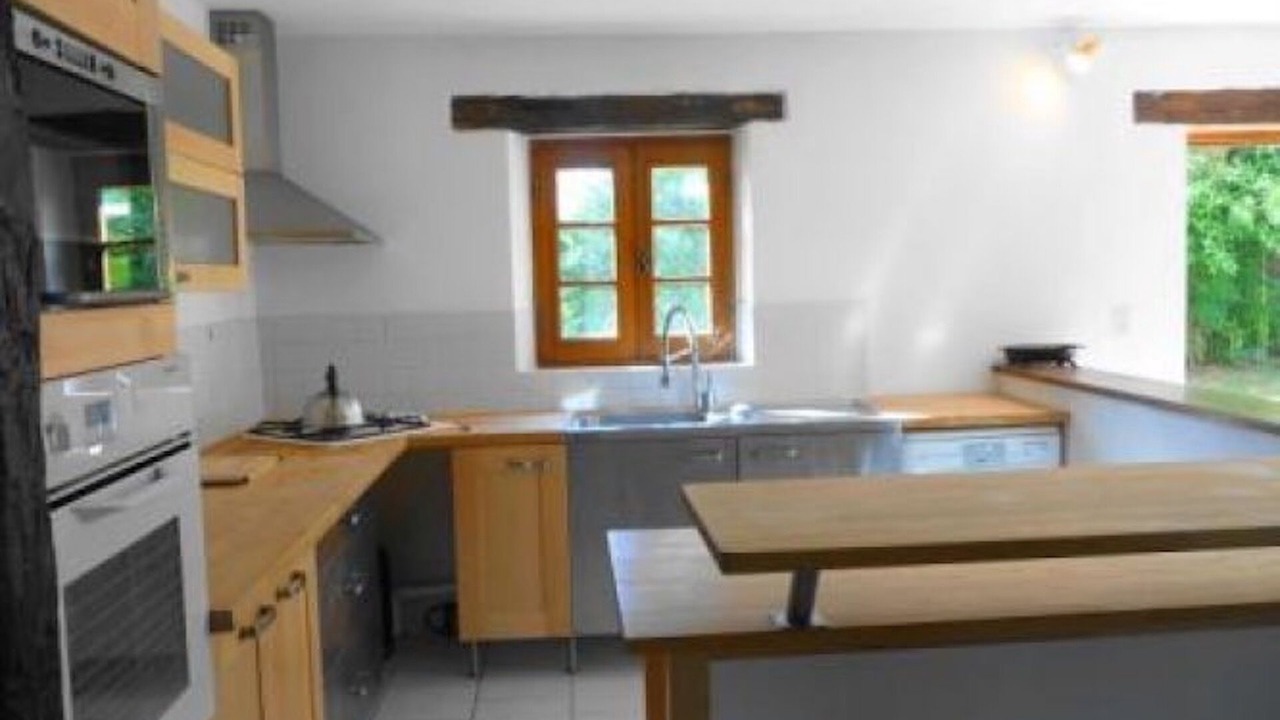 Photo of Kitchen in Saint-Amand-de-Coly