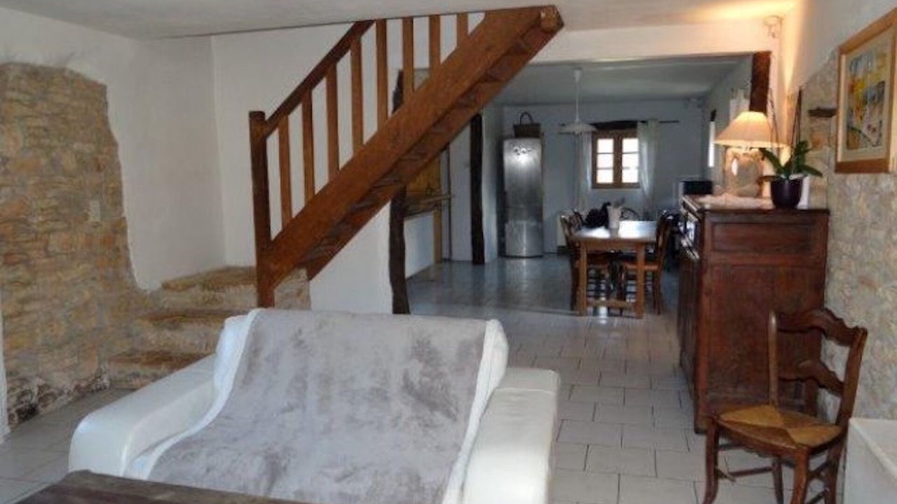 Photo of Livingroom in Saint-Amand-de-Coly
