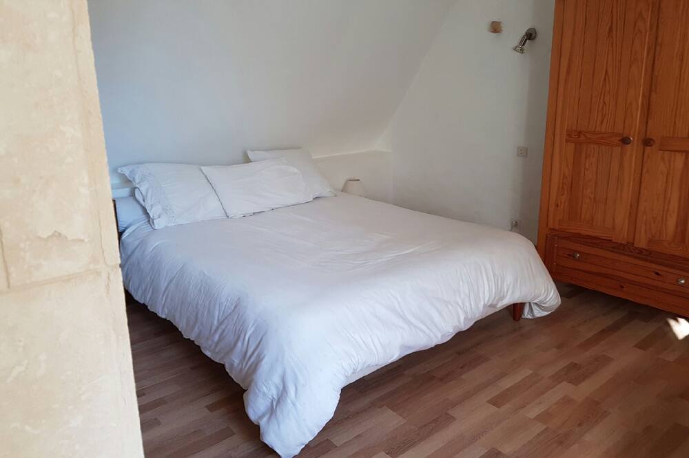 Photo of Bedroom in Saint-Amand-de-Coly