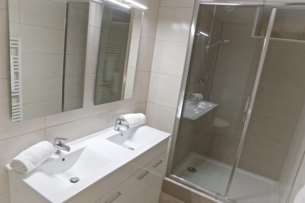 Photo of Bathroom in Grand Parc-Paul Doumer