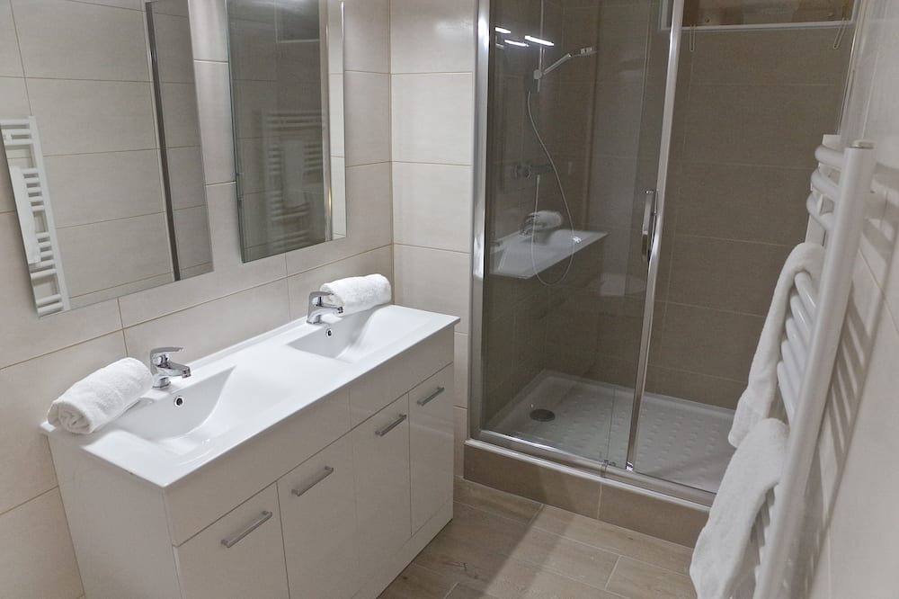 Photo of Bathroom in Grand Parc-Paul Doumer