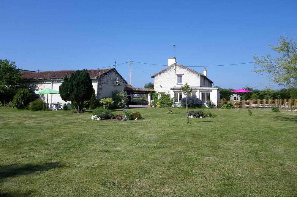 Photo of Outdoor in Bournand
