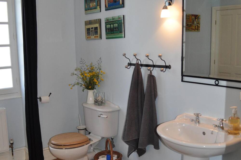Photo of Bathroom in Mauzac-et-Grand-Castang