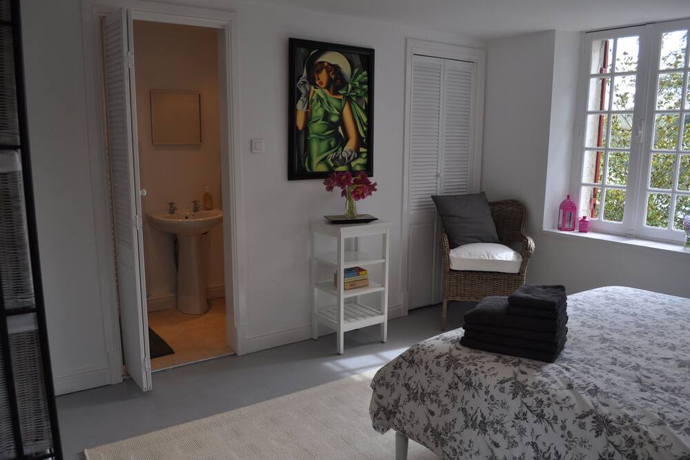 Photo of Bedroom in Mauzac-et-Grand-Castang