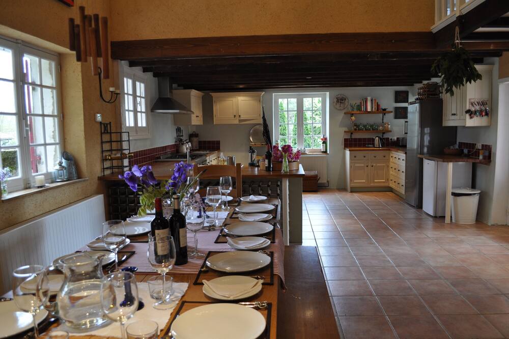 Photo of Kitchen in Mauzac-et-Grand-Castang