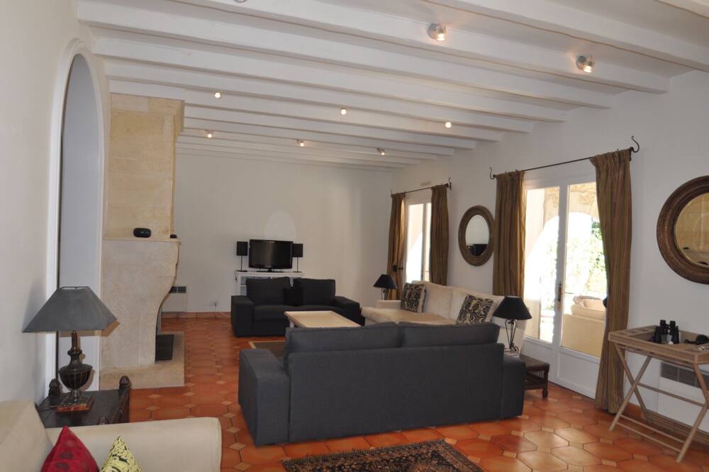 Photo of Livingroom in Sauveterre-De-Guyenne