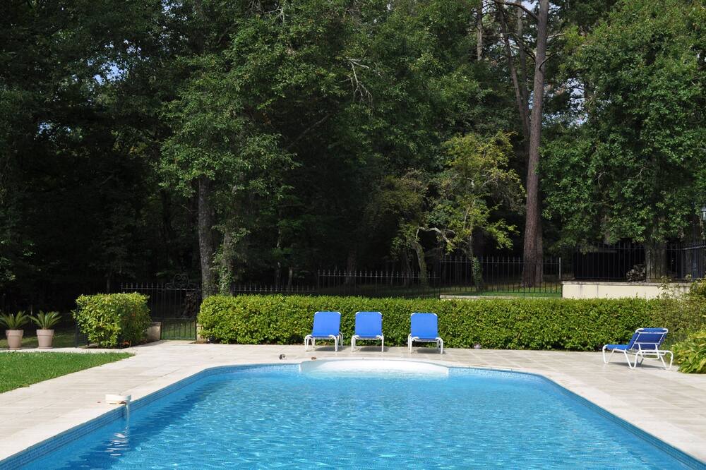 Photo of Outdoor in Sauveterre-De-Guyenne