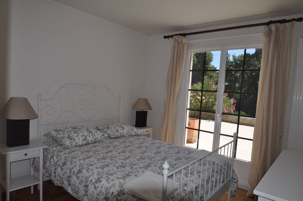 Photo of Bedroom in Sauveterre-De-Guyenne