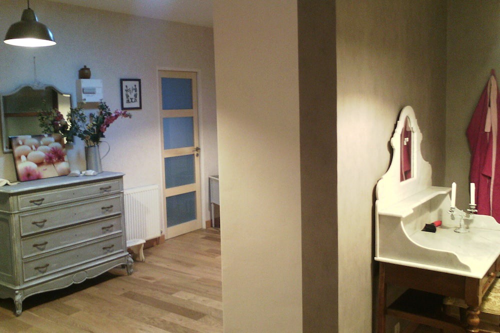 Photo of Bedroom in Latresne