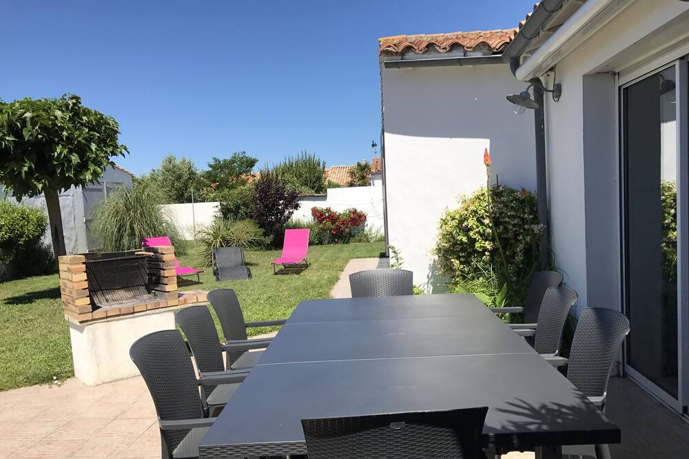 Photo of Patio Balcony in Saint-Clement-des-Baleines