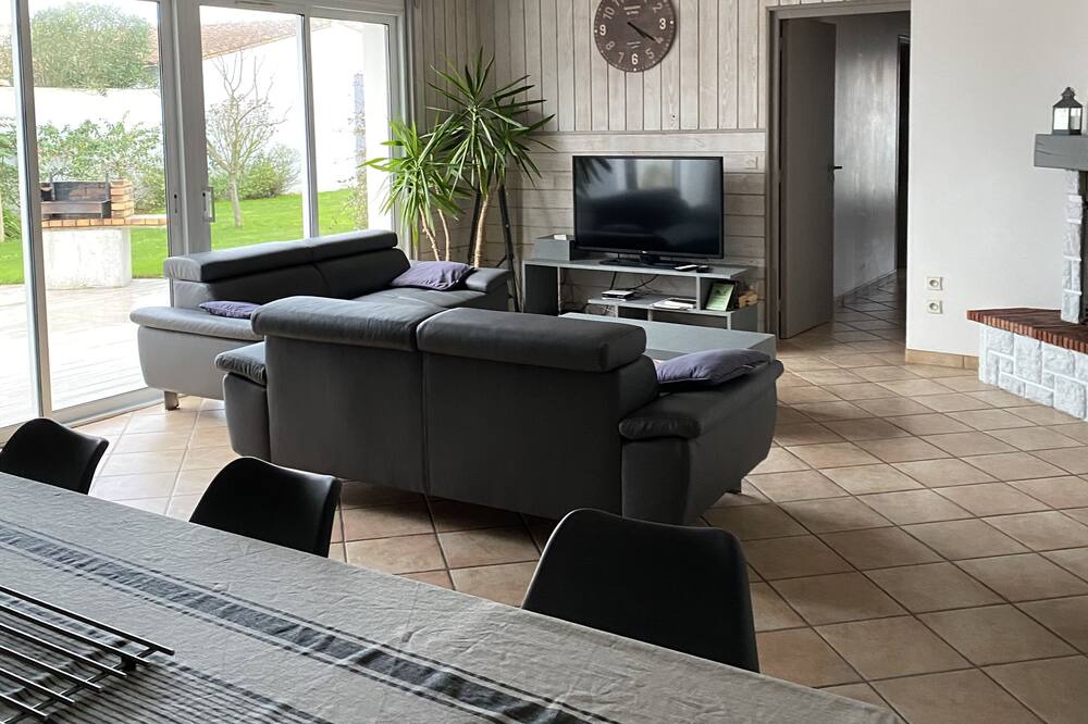 Photo of Livingroom in Saint-Clement-des-Baleines